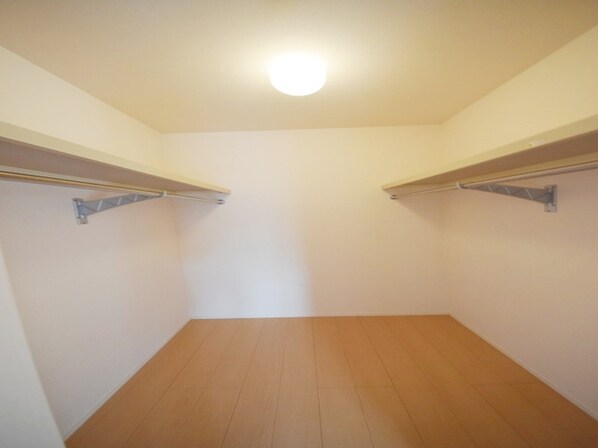 サニーヒルズ東豊田の物件内観写真